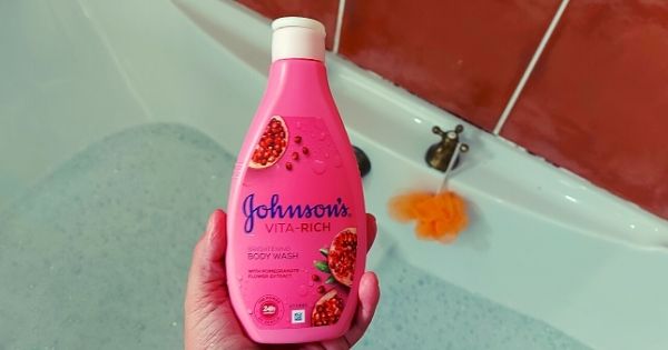 Johnson's Vita-rich Brightening Body Wash
